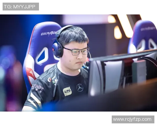 直播岐阜对阵爱媛精彩赛事回顾与分析，尽在本场比赛全程解说中